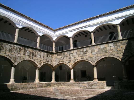 El conservatorio en 2006